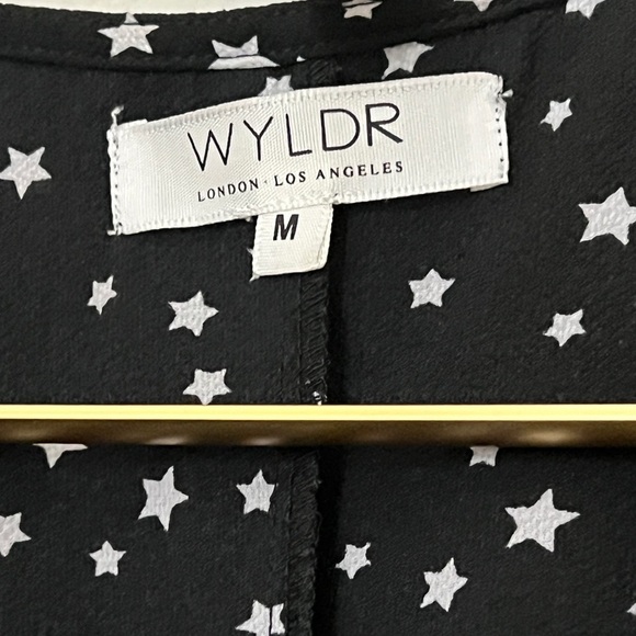 EUC WYLDR Star Print Maxi Dress Size Medium - Picture 12 of 12